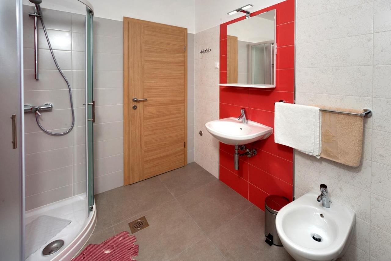 Apartments Beakovic Porec Exterior photo