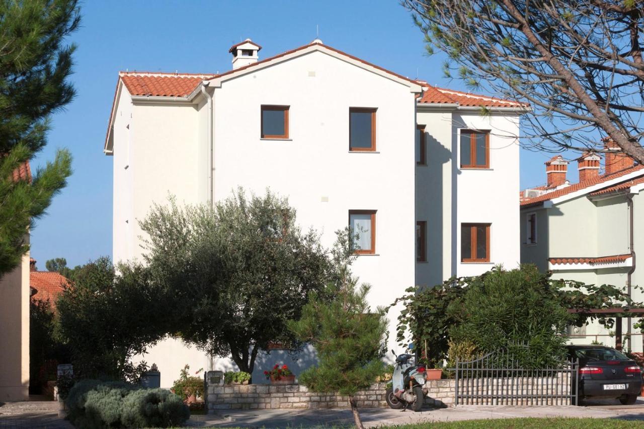 Apartments Beakovic Porec Exterior photo